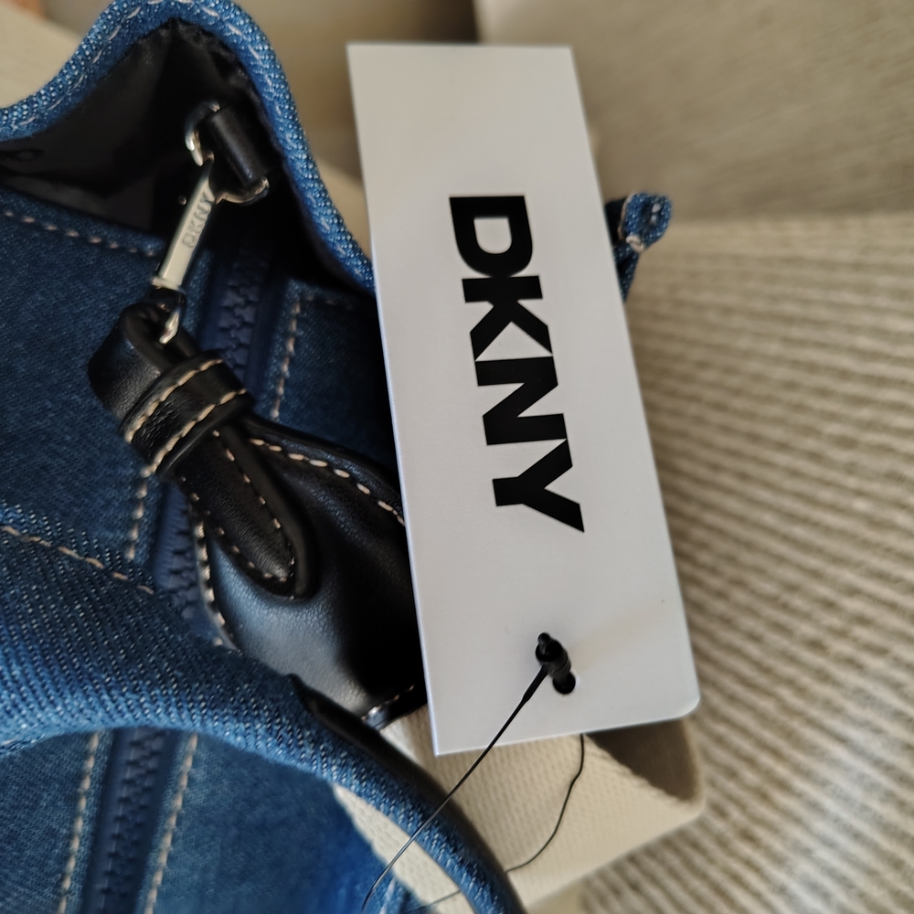 Blue Denim Tote with White Accents. Free Keychain Included. - Picture 4 of 6